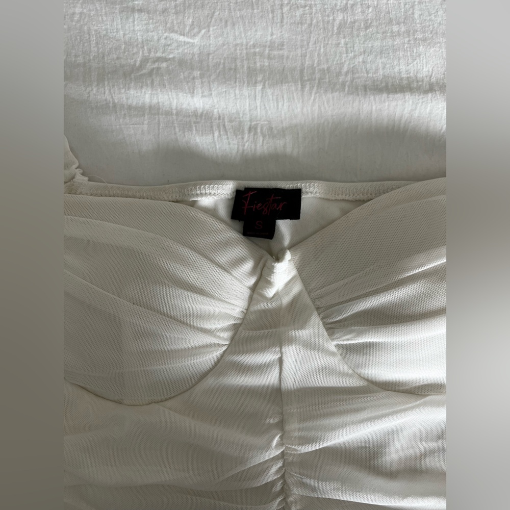 White Top - Picture 2 of 3